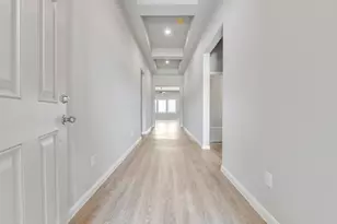 3018 King Oaks St, Baytown, TX 77251 - Photo 4