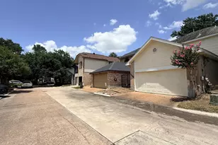 1208 Normans Woods St, Houston, TX 77077 - Photo 2