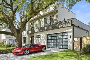 3106 Newcastle Dr, Houston, TX 77027 - Photo 1