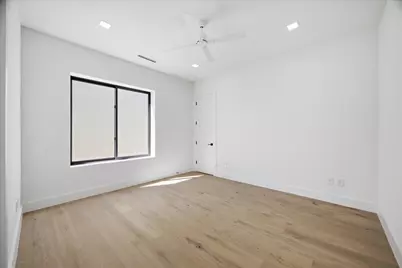 3106 Newcastle Drive, Houston, TX 77027 - Photo 30