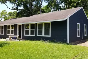 5831 Southford St, Houston, TX 77033 - Photo 12