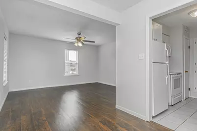600 19th Street #11, Galveston, TX 77550 - Photo 8