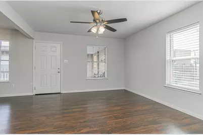 600 19th Street #11, Galveston, TX 77550 - Photo 6