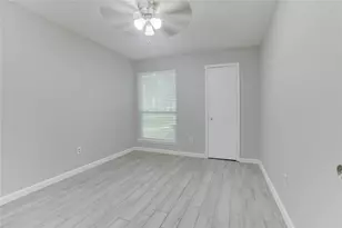 128 N Deerfoot Cir, The Woodlands, TX 77380 - Photo 20