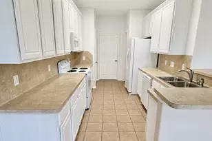 6312 Stoney Creek Dr, Pasadena, TX 77503 - Photo 6