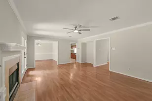 6527 Smoke Tree Ln, Sugar Land, TX 77479 - Photo 8
