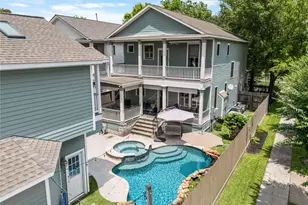 1601 Columbia St, Houston, TX 77008 - Photo 1