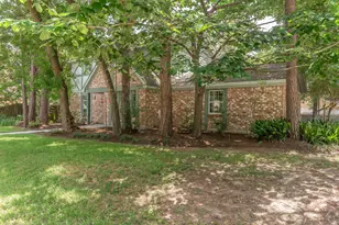 1906 Foxtail Pl, The Woodlands, TX 77380 - Photo 4