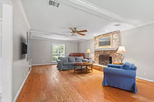 1906 Foxtail Pl, The Woodlands, TX 77380 - Photo 26