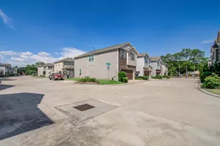 10214 Pinewood Fox Dr, Houston, TX 77080 - Photo 44
