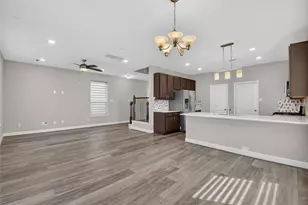 10214 Pinewood Fox Dr, Houston, TX 77080 - Photo 14