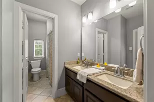 6114 S Tamarino Park Ln, Sugar Land, TX 77479 - Photo 32