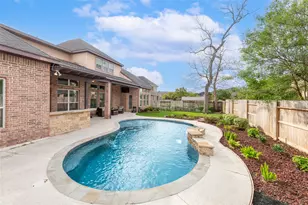 6114 S Tamarino Park Ln, Sugar Land, TX 77479 - Photo 4