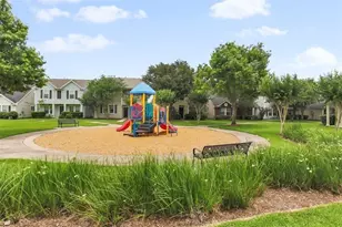 11736 Chanteloup Dr, Houston, TX 77047 - Photo 24