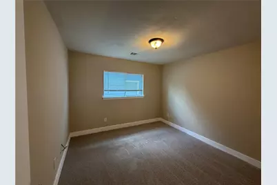 11736 Chanteloup Drive, Houston, TX 77047 - Photo 18