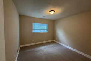11736 Chanteloup Dr, Houston, TX 77047 - Photo 18
