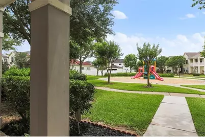 11736 Chanteloup Drive, Houston, TX 77047 - Photo 4
