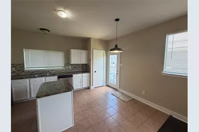 11736 Chanteloup Drive, Houston, TX 77047 - Photo 6
