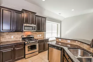 7426 Upland Mill Ln, Richmond, TX 77407 - Photo 10