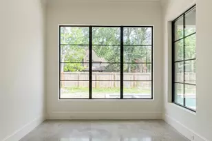 10722 Old Coach Ln, Hunters Creek Village, TX 77024 - Photo 10