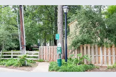 10722 Old Coach Lane, Hunters Creek Village, TX 77024 - Photo 2