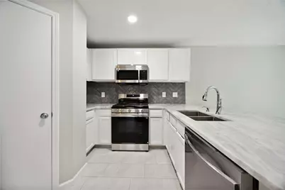 12215 Cardston Court, Tomball, TX 77377 - Photo 12