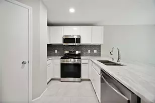 12215 Cardston Ct, Tomball, TX 77377 - Photo 12