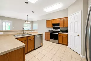 9430 Anderson Way, Converse, TX 78109 - Photo 16