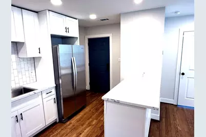 2001 Brun Street #1, Houston, TX 77019 - Photo 10