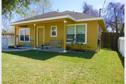 412 E 40th 1/2 Street, Houston, TX 77018 - Photo 2