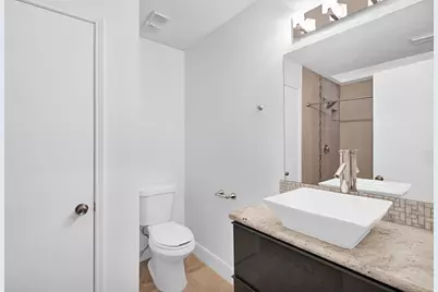 9800 Pagewood Lane #2205, Houston, TX 77042 - Photo 10