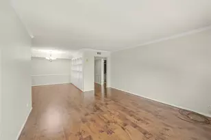 351 N Post Oak Ln, Houston, TX 77024 - Photo 6