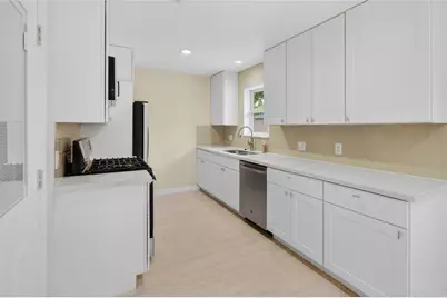 5502 Effingham Drive, Houston, TX 77035 - Photo 10