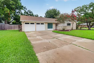5502 Effingham Drive, Houston, TX 77035 - Photo 2