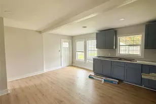 119 S Ringgold St, West Columbia, TX 77486 - Photo 4