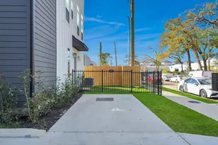929 Fisher St, Houston, TX 77018 - Photo 40