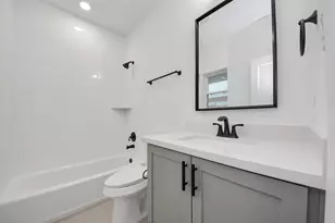 929 Fisher St, Houston, TX 77018 - Photo 36