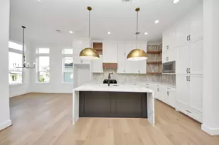 929 Fisher St, Houston, TX 77018 - Photo 8