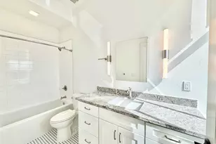 2102 Mechanic St, Galveston, TX 77550 - Photo 16