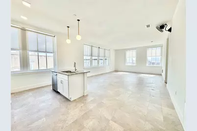 2102 Mechanic Street #305, Galveston, TX 77550 - Photo 8