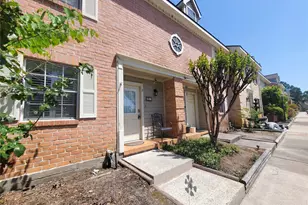 2030 Plantation Dr, Conroe, TX 77301 - Photo 4