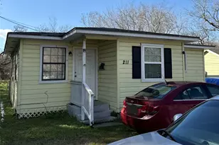 2103 3rd Ave N, Texas City, TX 77590 - Photo 4
