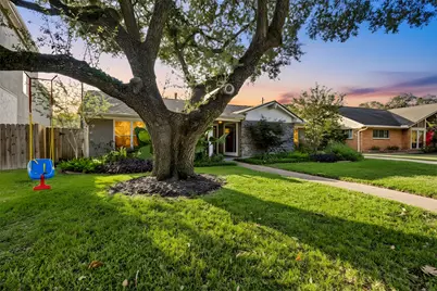 8422 Academy Street, Houston, TX 77025 - Photo 42