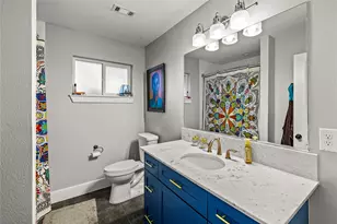 8422 Academy St, Houston, TX 77025 - Photo 28