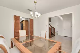 4743 Sabrina Dr Dr, Houston, TX 77066 - Photo 4