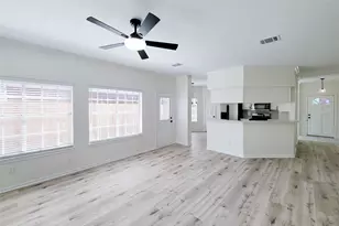 1422 Mabry Mill Rd, Houston, TX 77062 - Photo 20