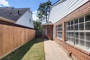 1422 Mabry Mill Rd, Houston, TX 77062 - Photo 38
