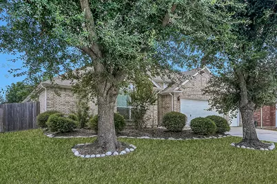 2906 Reynolds Creek Drive, Spring, TX 77388 - Photo 2