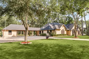 7302 Pine Dr, Alvin, TX 77511 - Photo 6