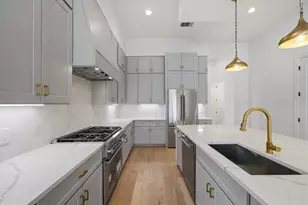 607 W 27th St, Houston, TX 77008 - Photo 12